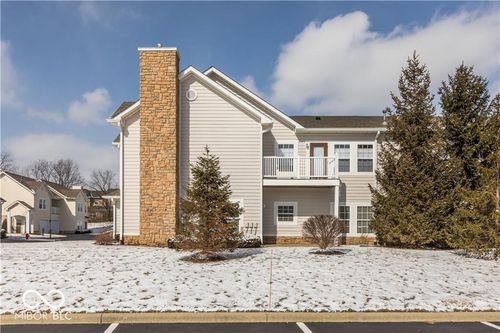 1423 Shadow Ridge Rd, Indianapolis, IN, 46280-2716 | Card Image