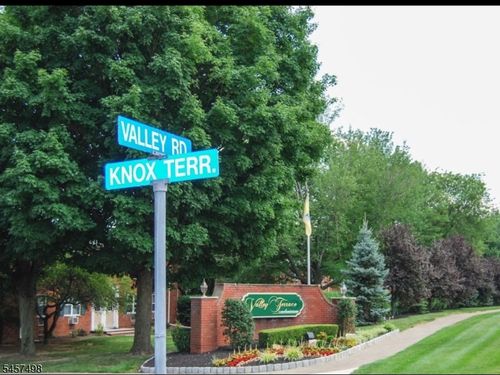 1b-1120 Valley Rd, Wayne, NJ, 07470-2367 | Card Image