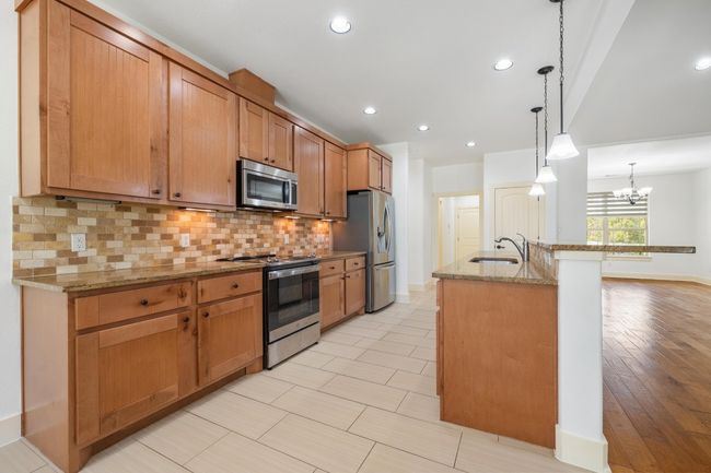 22127 Oban Dr, House other with 3 bedrooms, 3 bathrooms and null parking in Spicewood TX | Image 16