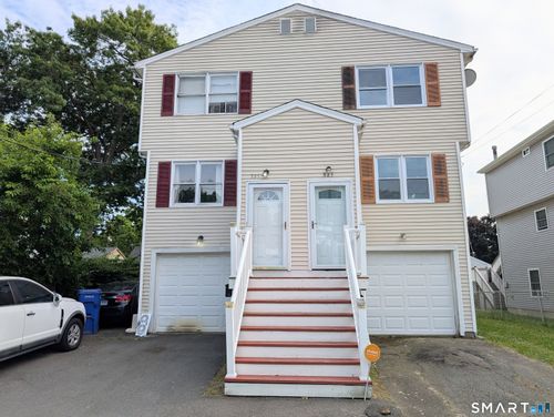 323 Columbus Ave, Stratford, CT, 06615-7213 | Card Image