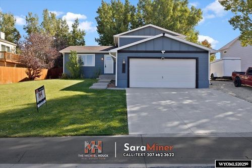 5021 S David St, Casper, WY, 82601-6369 | Card Image
