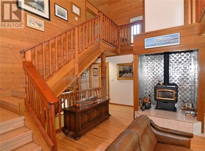 1637 Perry Rd, House other with 4 bedrooms, 3 bathrooms and 12 parking in Gabriola BC | Image 3