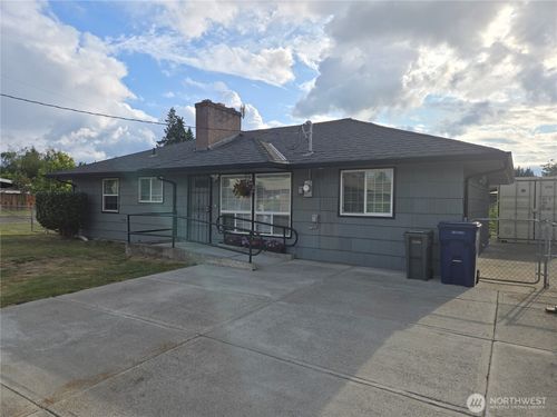 1101 I St Ne, Auburn, WA, 98002 | Card Image
