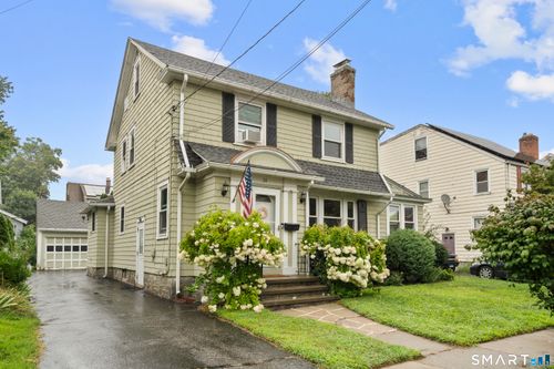 34 Glenwood Ave, Stratford, CT, 06614-4204 | Card Image