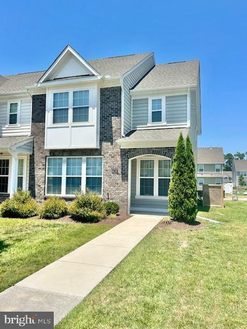 6139 Buntline Ln, North Chesterfield, VA, 23234-3338 | Card Image