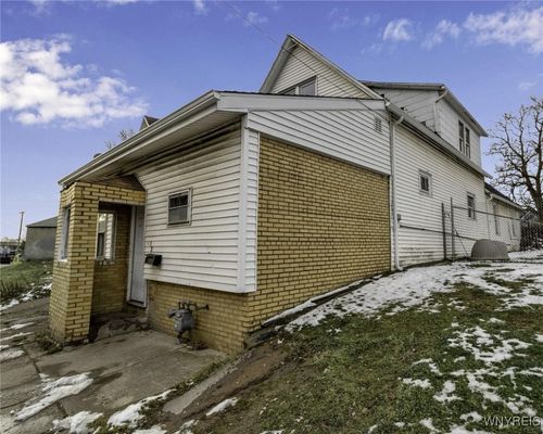 38 Ontario Street, Buffalo, NY, 14207 | Card Image