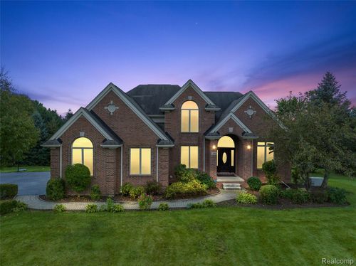 190 Sequoia Ln, Addison Twp, MI, 48367-4286 | Card Image