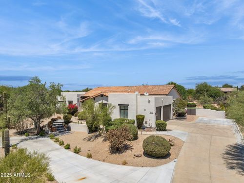 7832 E Parkview Ln, Scottsdale, AZ, 85255-2704 | Card Image