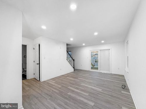 206 Liberty Blvd, NEW CASTLE, DE, 19720-1125 | Card Image