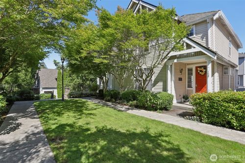 142-352 227th Ln Ne, Sammamish, WA, 98074-5601 | Card Image