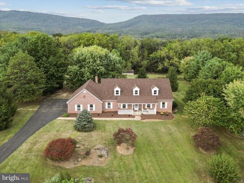 449 Fairview Cir, WOODSTOCK, VA, 22664-3060 | Card Image