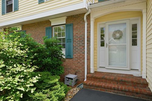 2-1 Cabernet Dr, Concord, NH, 03303-1036 | Card Image