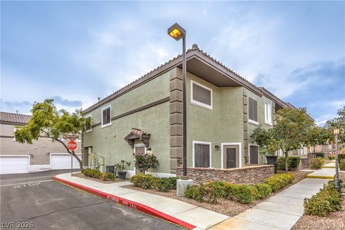 10450 Gold Shadow Ave, Las Vegas, NV, 89129-3316 | Card Image