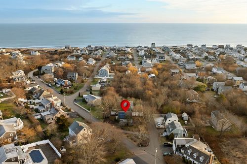 60 Nevada St, Marshfield, MA, 02050-4876 | Card Image