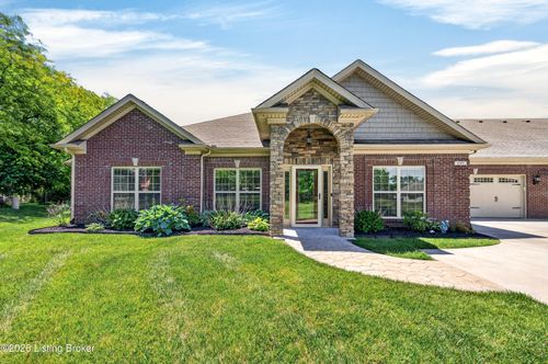 649 Shoshone Ct, Shelbyville, KY, 40065-2006 | Card Image