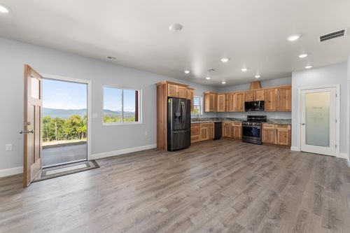 20 Deer Crossing Way, Errol, NH, 03579 | Card Image