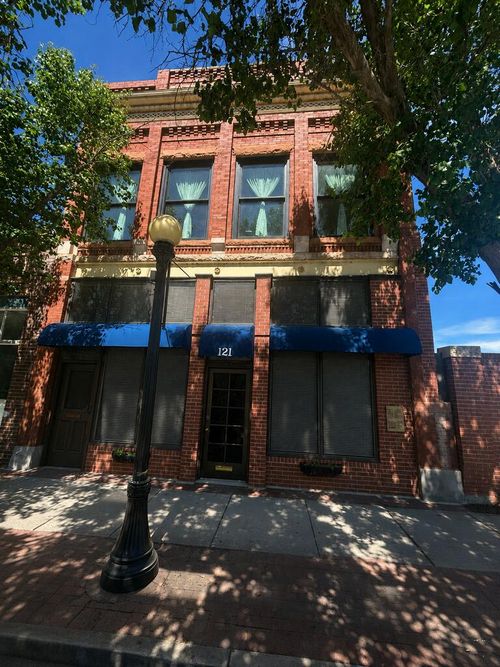 121 S Union Ave, Pueblo, CO, 81003-3425 | Card Image
