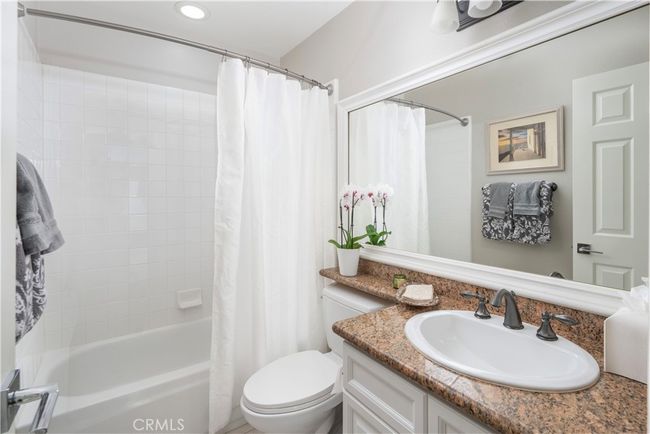 27705 Essex Pl, House other with 5 bedrooms, 3 bathrooms and 3 parking in Valencia CA | Image 25