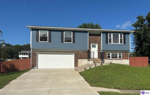 805 Yates Dr, Radcliff, KY, 40160-2948 | Card Image
