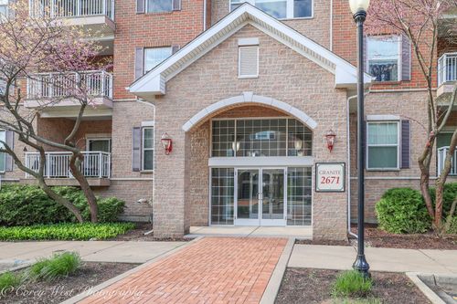 103-2671 Stone Cir, Geneva, IL, 60134-1012 | Card Image
