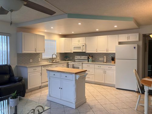 337 Camden O, West Palm Beach, FL, 33417 | Card Image
