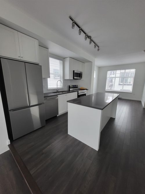 114-15778 85 Ave, Surrey, BC, V4N6W8 | Card Image