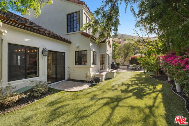 5565 Eagle Point Cir, House other with 4 bedrooms, 3 bathrooms and 3 parking in Westlake Village CA | Image 29
