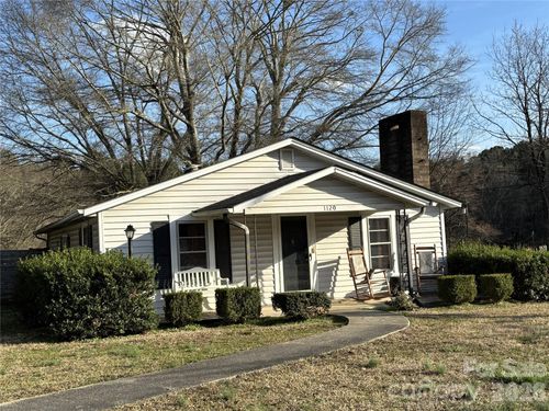 1120 N Main St, Troy, NC, 27371-9305 | Card Image