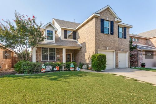 468 Darlington Trl, Fort Worth, TX, 76131-3562 | Card Image