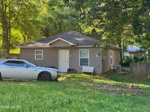 1846 Schaffer St, Dyersburg, TN, 38024-3533 | Card Image