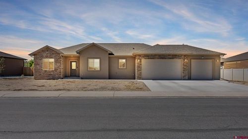 1742 Caribou St, Delta, CO, 81416-4402 | Card Image