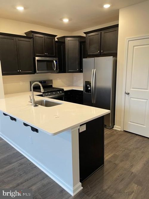 88 Peregrine Way, BURLINGTON, NJ, 08016-4446 | Card Image