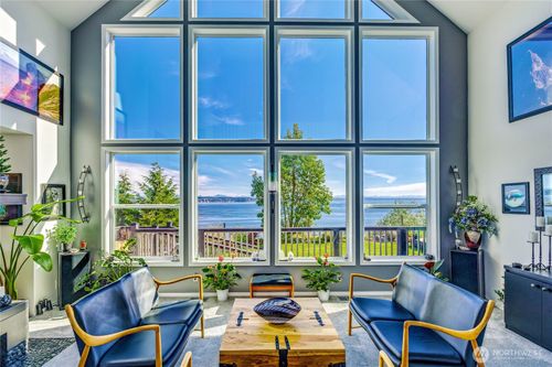 37366 Loki Bluff Dr Ne, Hansville, WA, 98340-8818 | Card Image