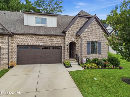 2528 Sugarberry Rd, Knoxville, TN, 37932-2298 | Card Image