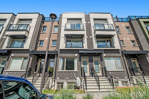 {{alt}} | Card Image