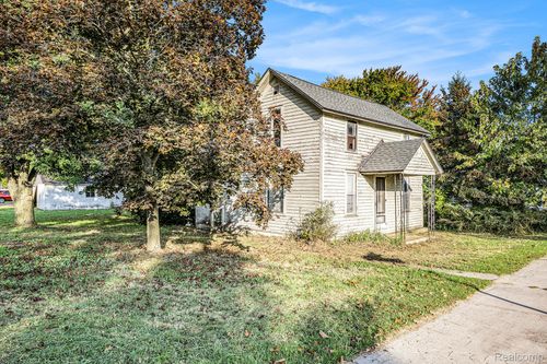 301 N New St, Ashley, MI, 48806-5108 | Card Image