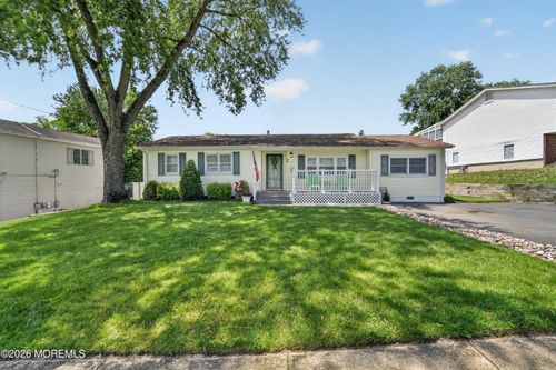 69 E Connecticut Concourse, Jackson, NJ, 08527 | Card Image