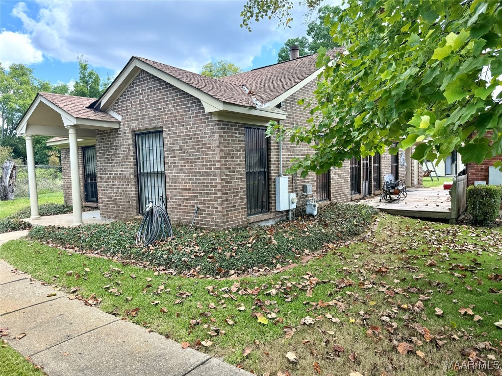 Young Farm Ct, Montgomery, AL 36106