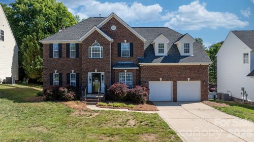 117 Mark Twain Ct, Mount Holly, NC, 28120-1597 | Card Image