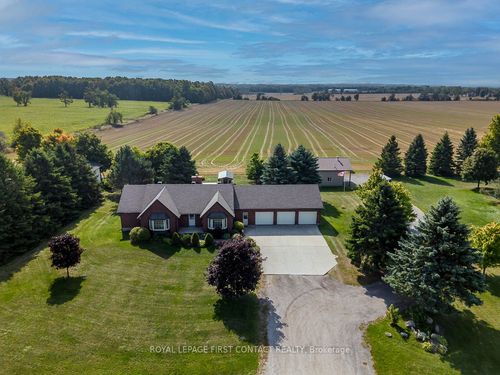 4689 20th Side Road, Essa, ON, L0L2N0 | Card Image