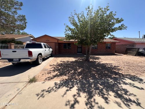 10708 Aquamarine St, El Paso, TX, 79924-1602 | Card Image
