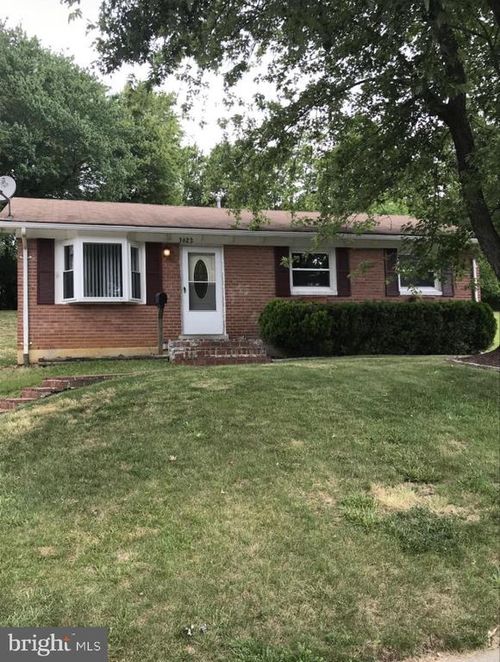 3622 Forestdale Ave, WOODBRIDGE, VA, 22193-2042 | Card Image
