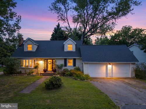 721 Black Forest Rd, Annapolis, MD, 21409-6010 | Card Image