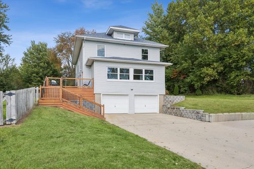 2948 245th St, De Witt, IA, 52742-9200 | Card Image