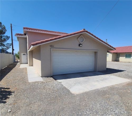 apt-c-640 San Lorenzo St, Pahrump, NV, 89048-6100 | Card Image
