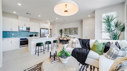 2691 Cloudview Privado, Ontario, CA, 91761 | Card Image