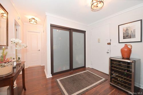 apt-9j-18-15 215th St, Bayside, NY, 11360-2143 | Card Image