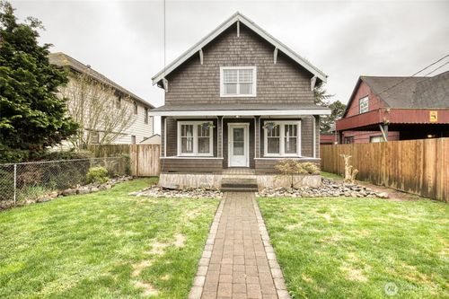 914 Wheeler Ave, Hoquiam, WA, 98550-1925 | Card Image