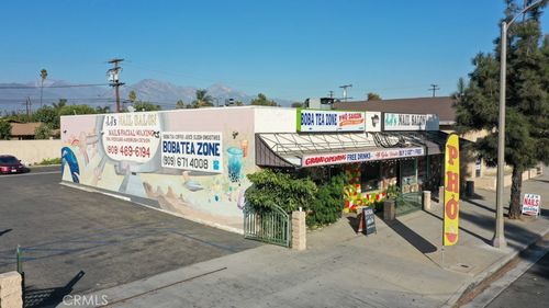 961 E Mission Blvd, Pomona, CA, 91766-2150 | Card Image