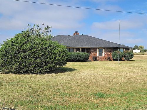 3919 Morgan Rd Ne, Piedmont, OK, 73078-9462 | Card Image